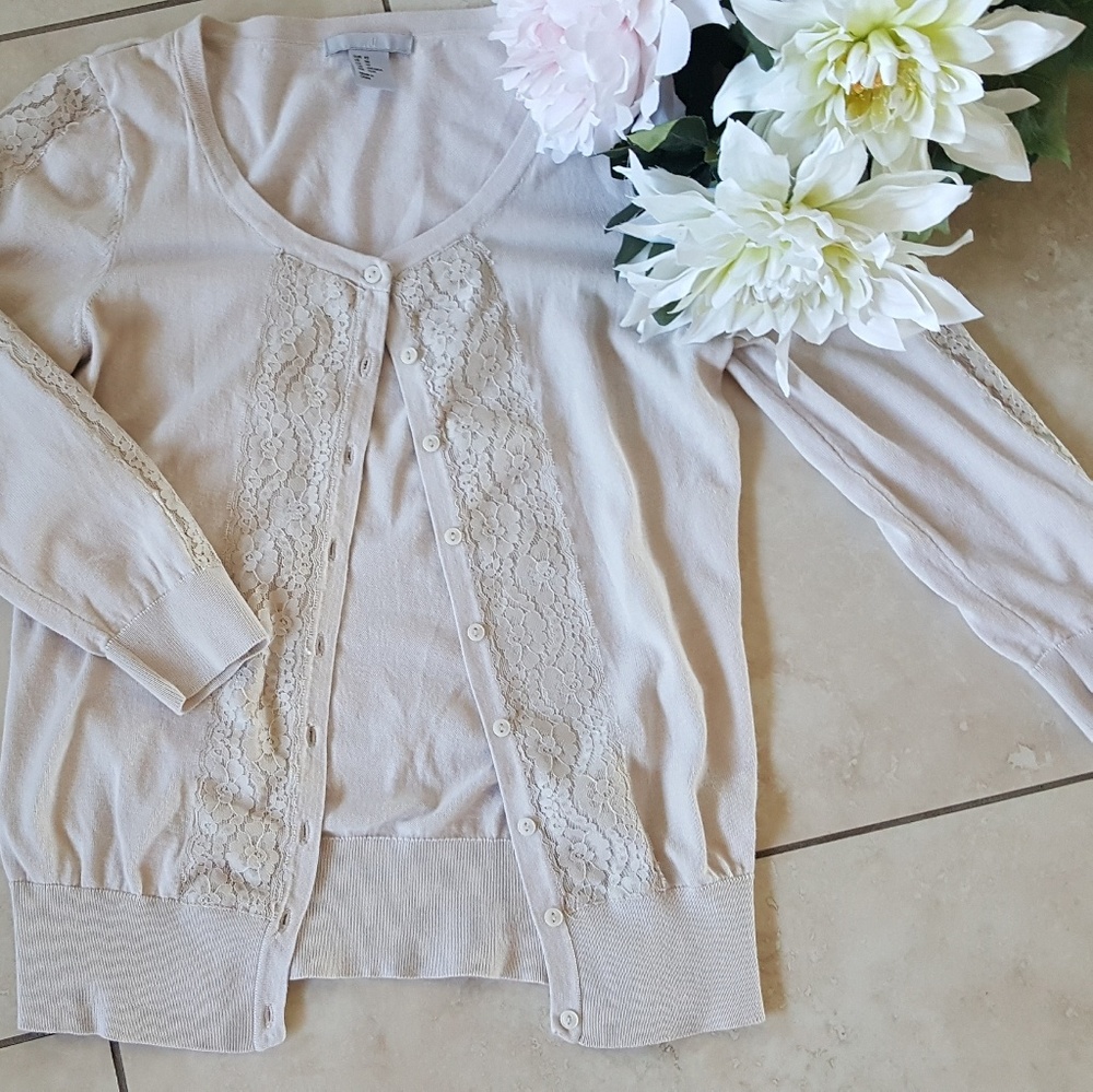 H&M Cream 3/4 Cardigan with Lace Detail